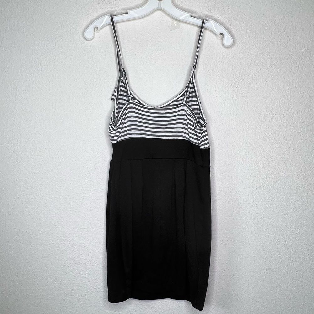 Forever 21 Mini Dress - Picture 4 of 8